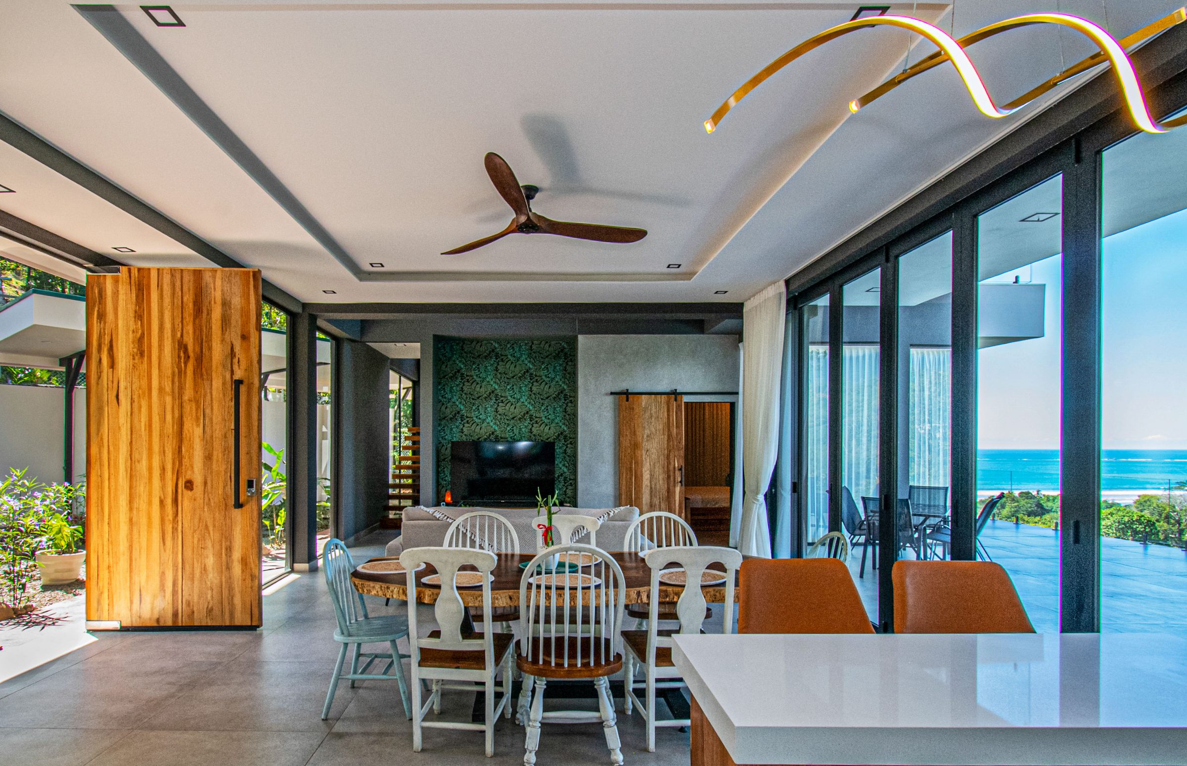 Villa Unique (Residential) by Giannina Cappella Interiors — photo 1